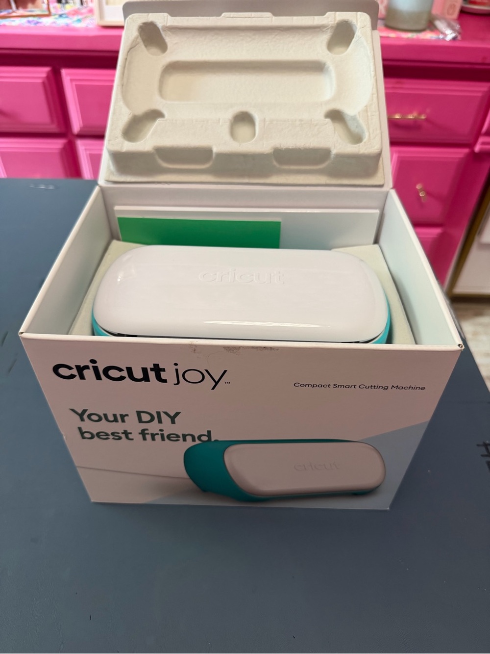 Cricut Joy Craft Cutter in White and Teal